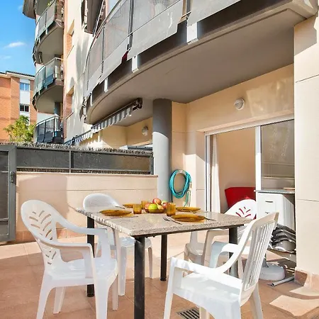Sleeps 4 Апартаменти Льорет-де-Мар