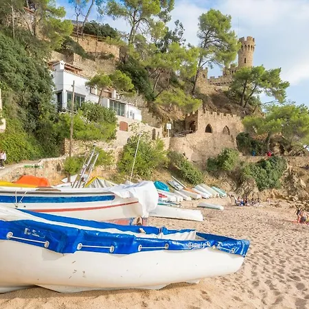 Sleeps 4 * Lloret de Mar